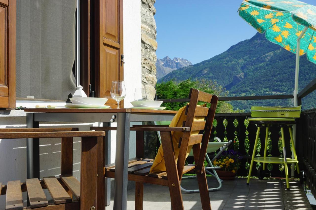 Maison Mey - Cir Vda Gignod 008 Aosta Exterior photo